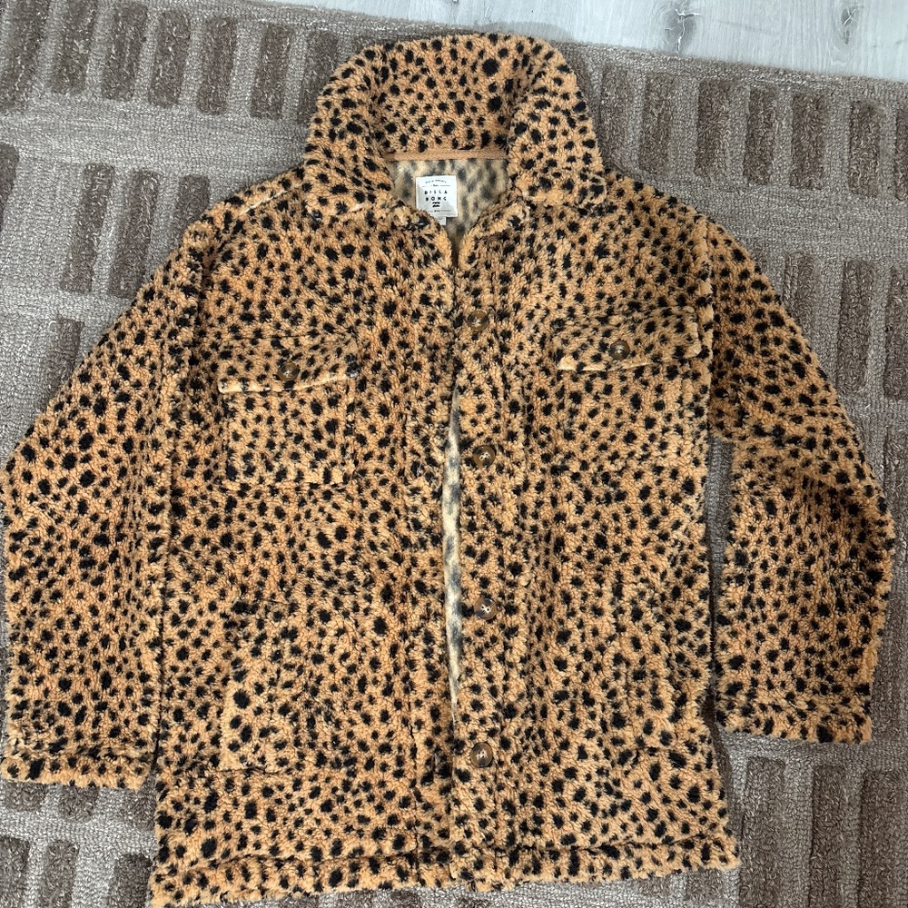 Billabong fleece cheetah jacket